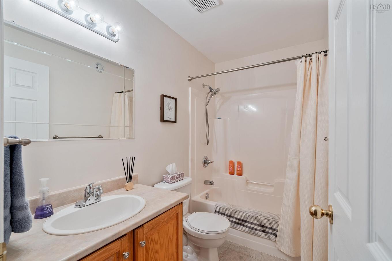 39 Hazelnut Court, Dartmouth, NS