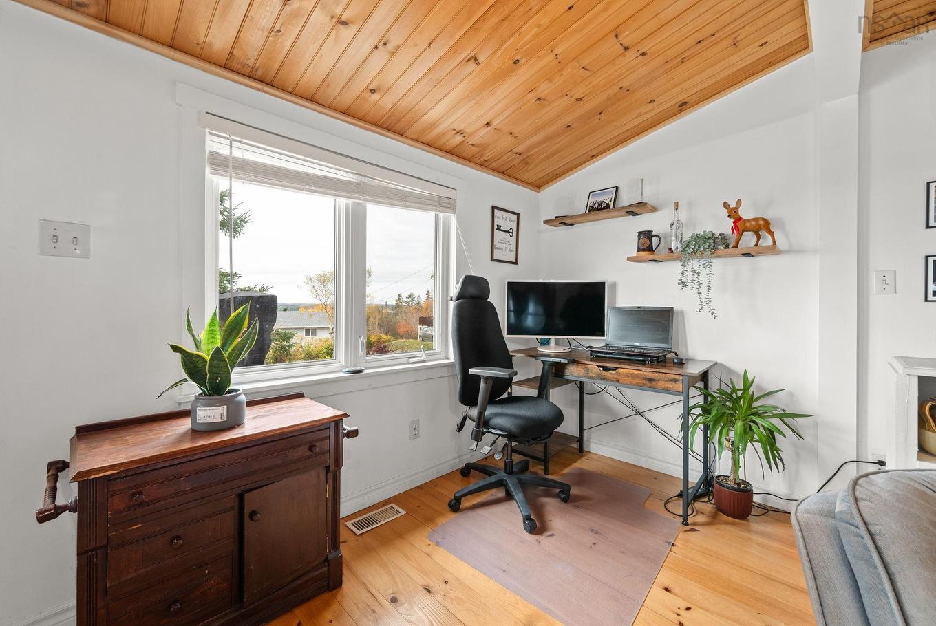 1990 Caldwell Road, Eastern Passage, NS