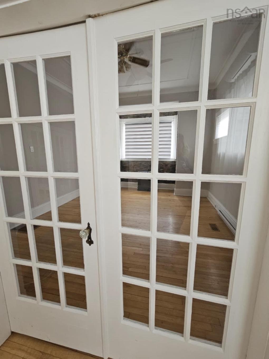 14 Prince Arthur Street, Amherst, NS