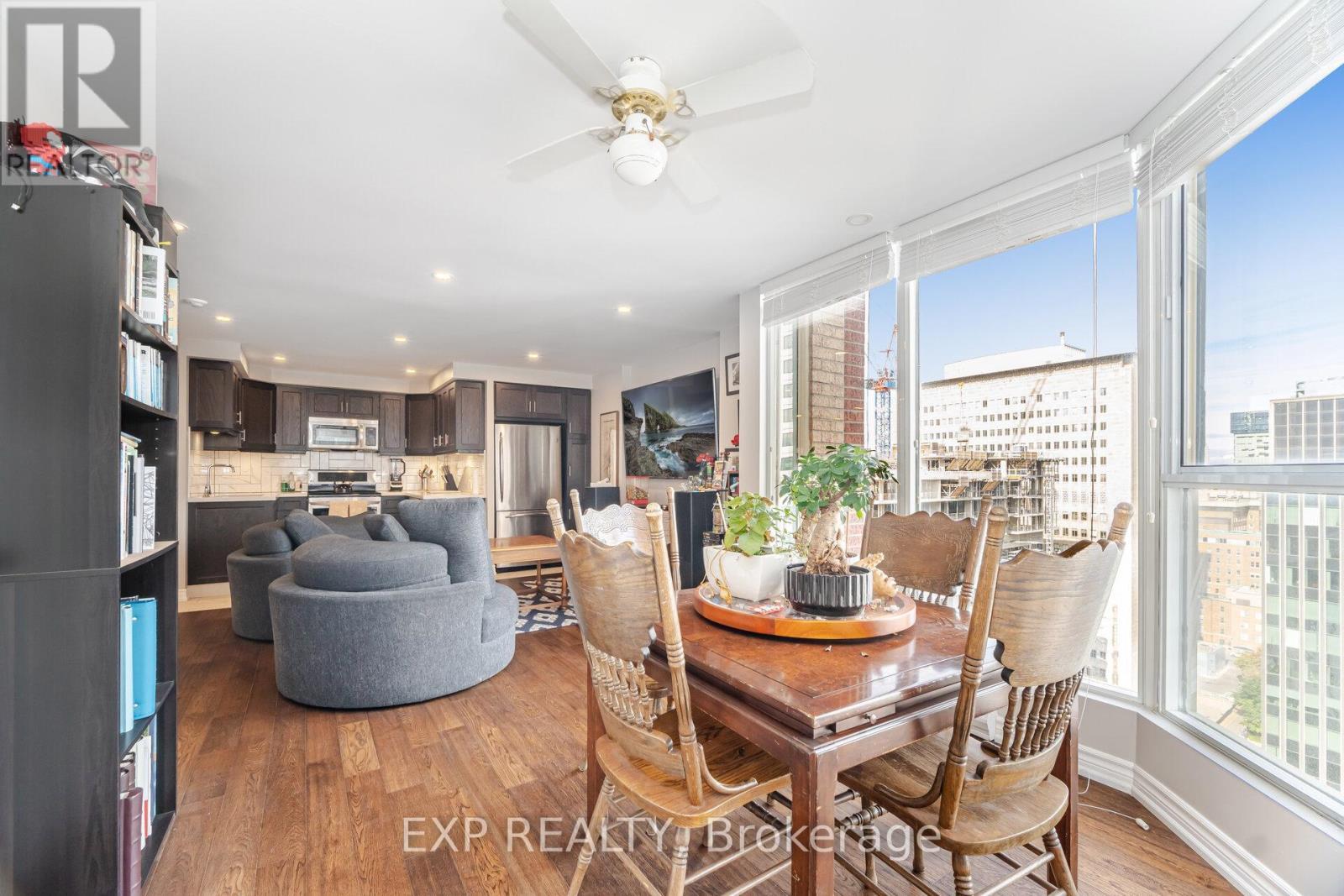 2007 - 55 Centre Avenue, Toronto, ON - Indoor Photo Showing Dining Room