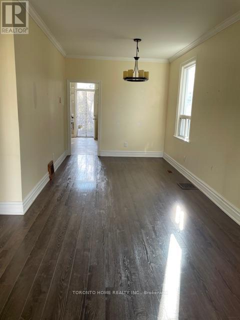 33 Olmstead Street, Hamilton, ON - Indoor Photo Showing Other Room