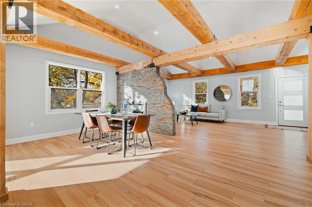 8 Talbot Street, Scotland, ON - Indoor