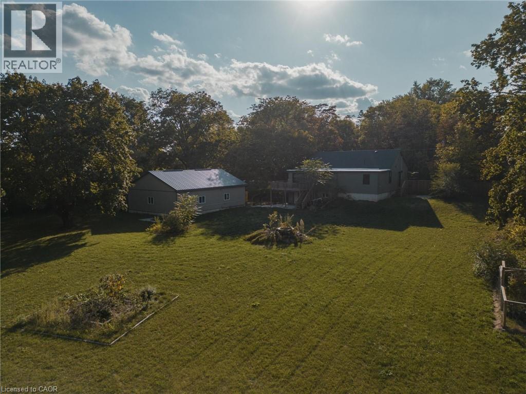 8 Talbot Street, Scotland, ON - Outdoor