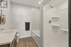 Ensuite with shower and Soaker tub -