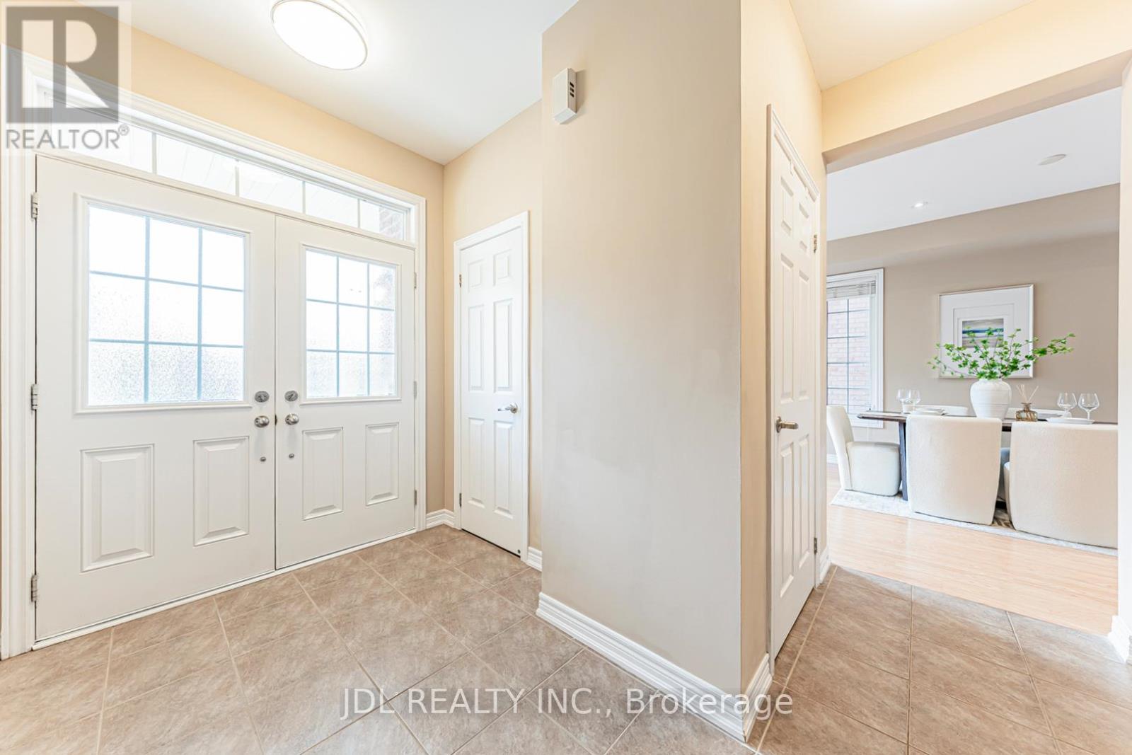 14 Duncan Road, Markham, ON - Indoor Photo Showing Other Room