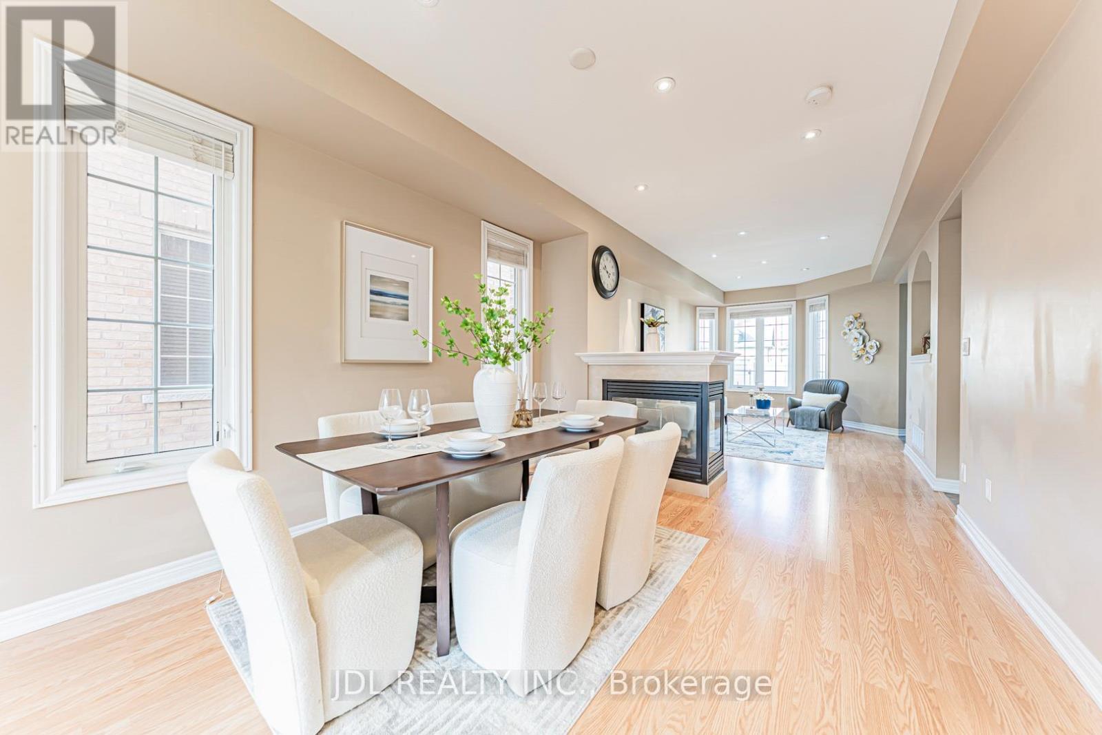 14 Duncan Road, Markham, ON - Indoor Photo Showing Dining Room