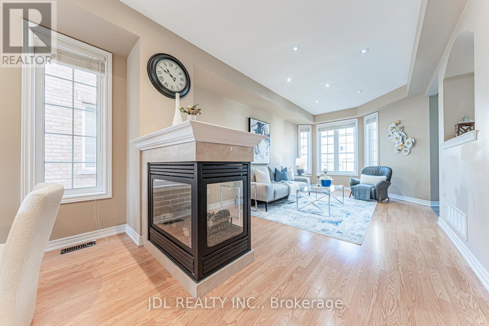 14 Duncan Road, Markham, ON - Indoor Photo Showing Living Room With Fireplace