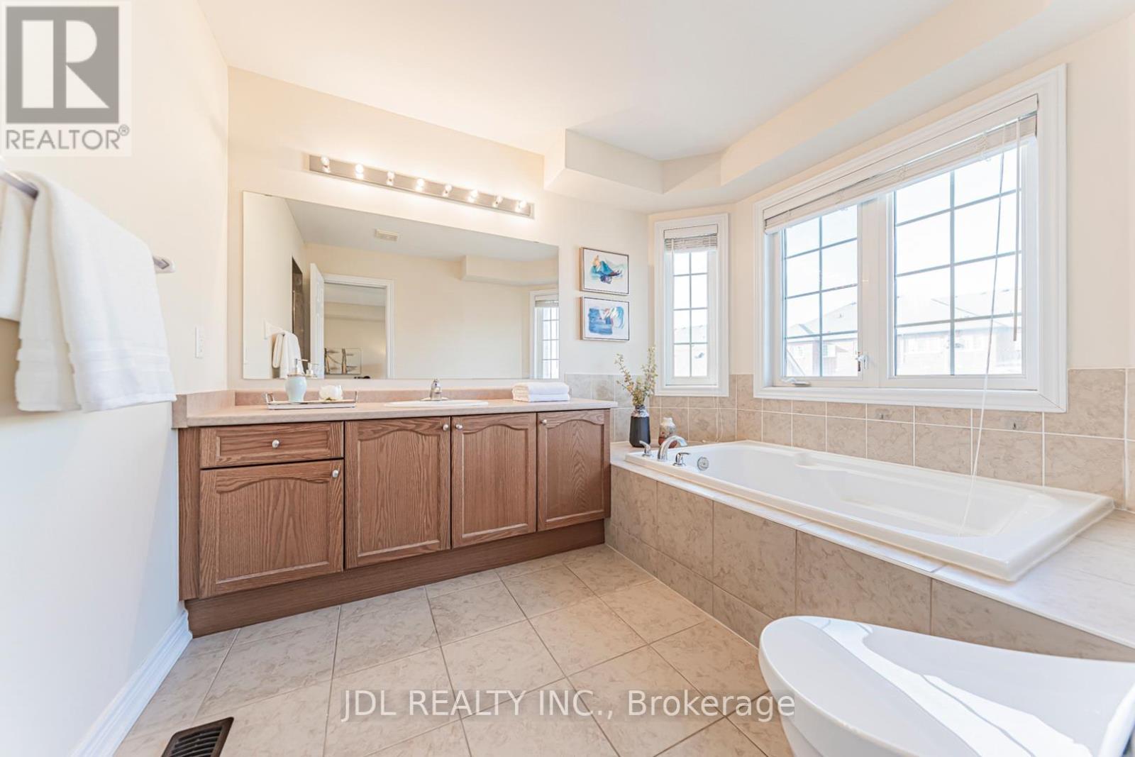 14 Duncan Road, Markham, ON - Indoor Photo Showing Bathroom