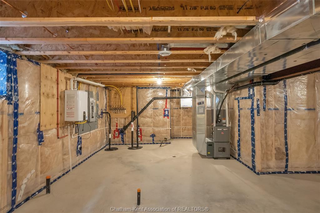 22 Evening Drive, Chatham, ON