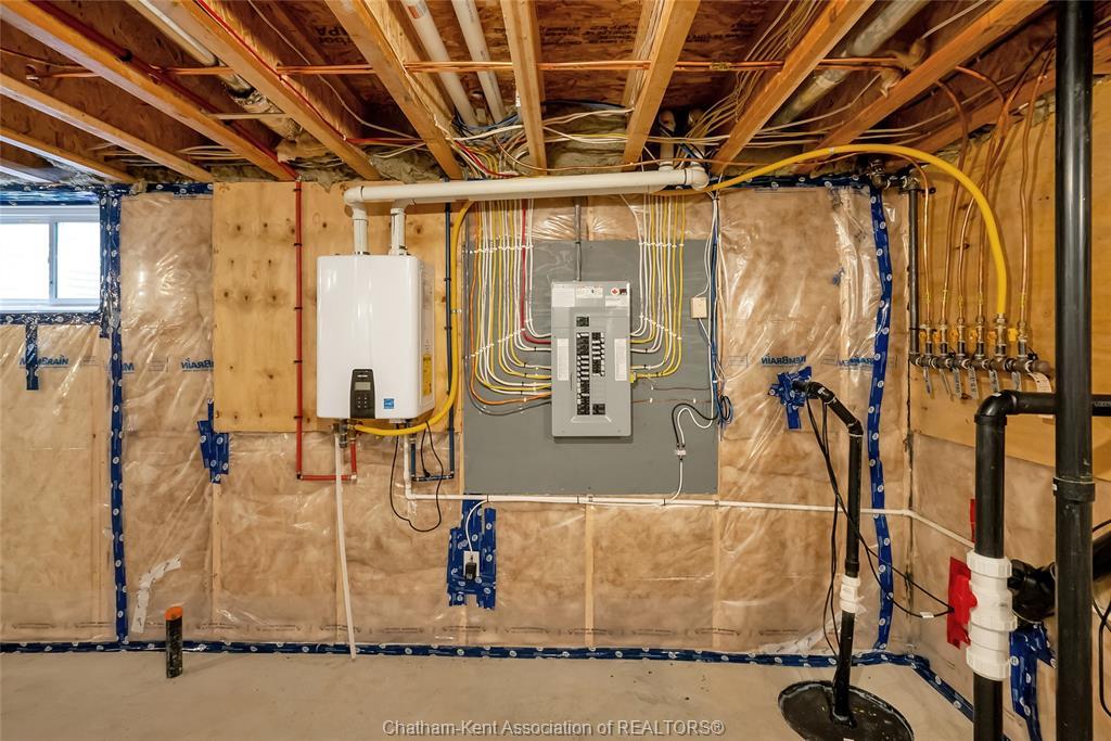 22 Evening Drive, Chatham, ON