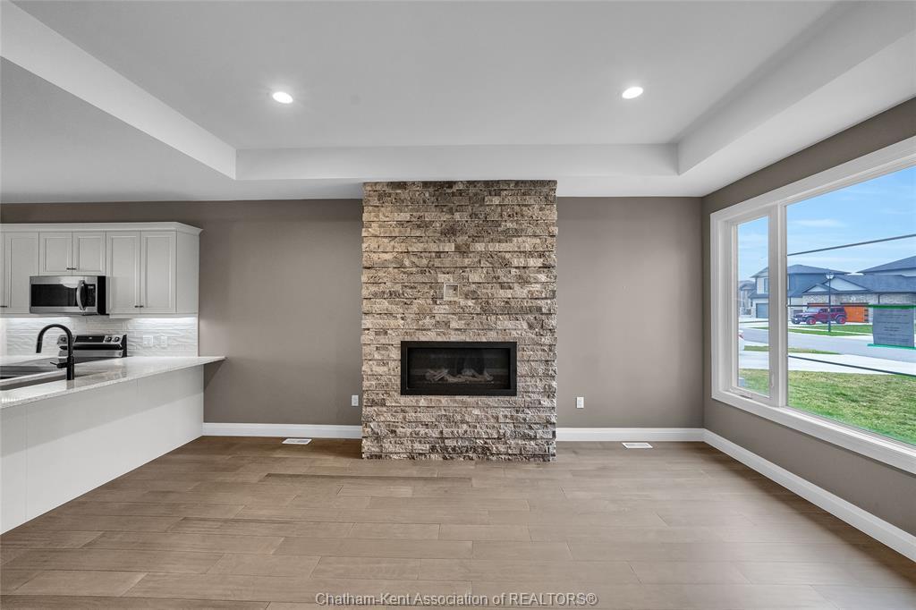 22 Evening Drive, Chatham, ON