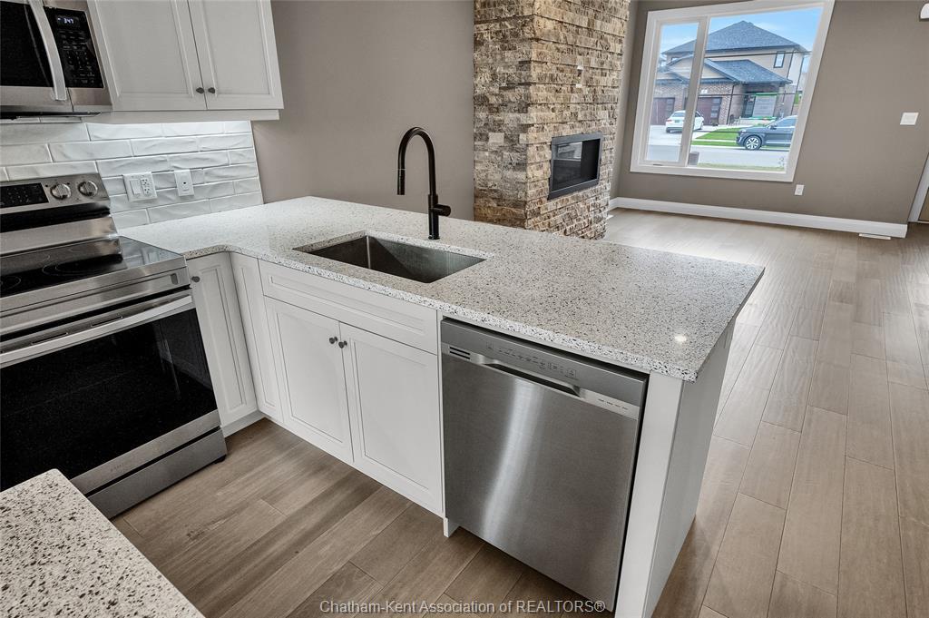 22 Evening Drive, Chatham, ON