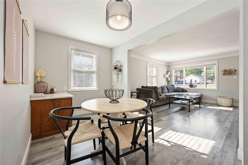 611 Errol Road West, Sarnia, ON