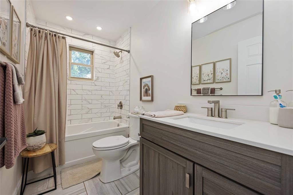 611 Errol Road West, Sarnia, ON