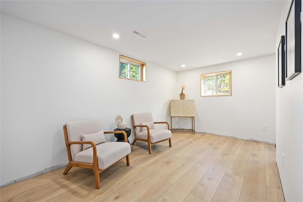 611 Errol Road West, Sarnia, ON