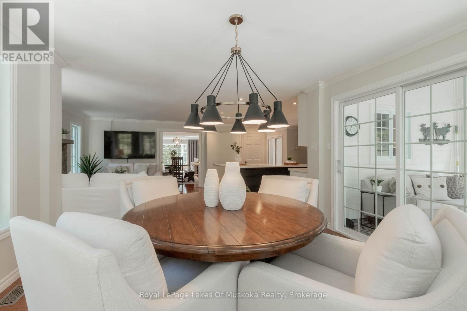 24 Birchwood Crescent, Huntsville (Brunel), ON - Indoor