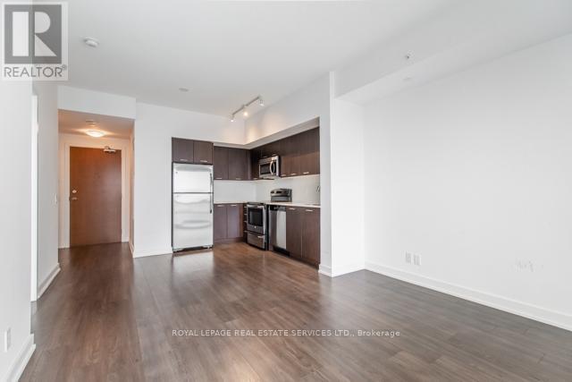 2310 - 2220 Lake Shore Boulevard, Toronto, ON - Indoor Photo Showing Kitchen