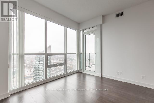 2310 - 2220 Lake Shore Boulevard, Toronto, ON - Indoor Photo Showing Other Room