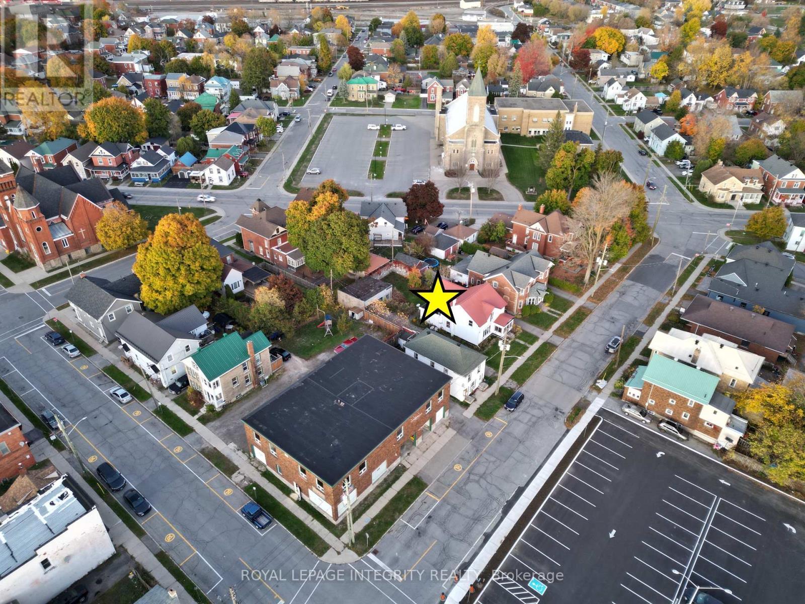 34 William Street E, Smiths Falls, ON