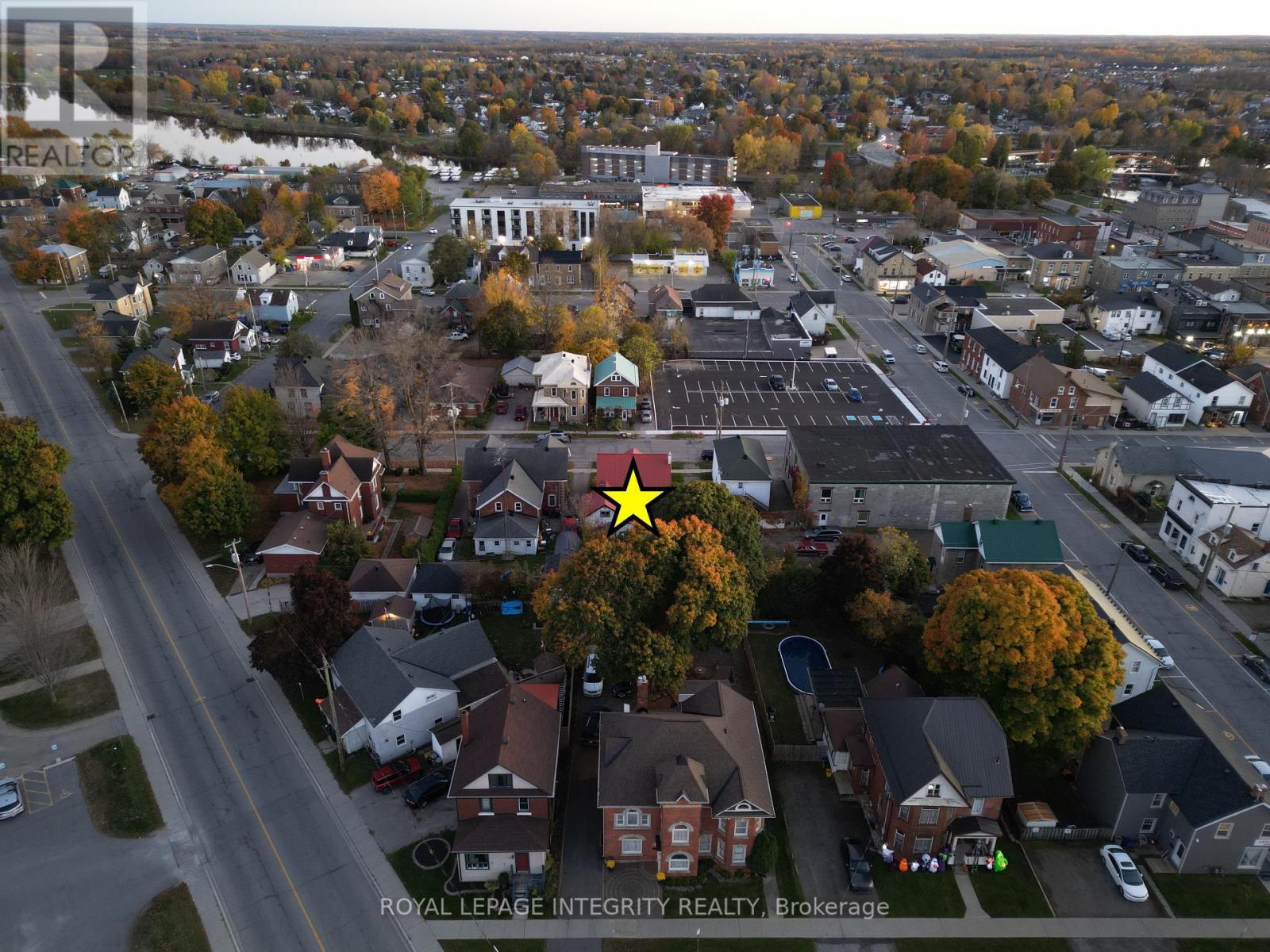 34 William Street E, Smiths Falls, ON