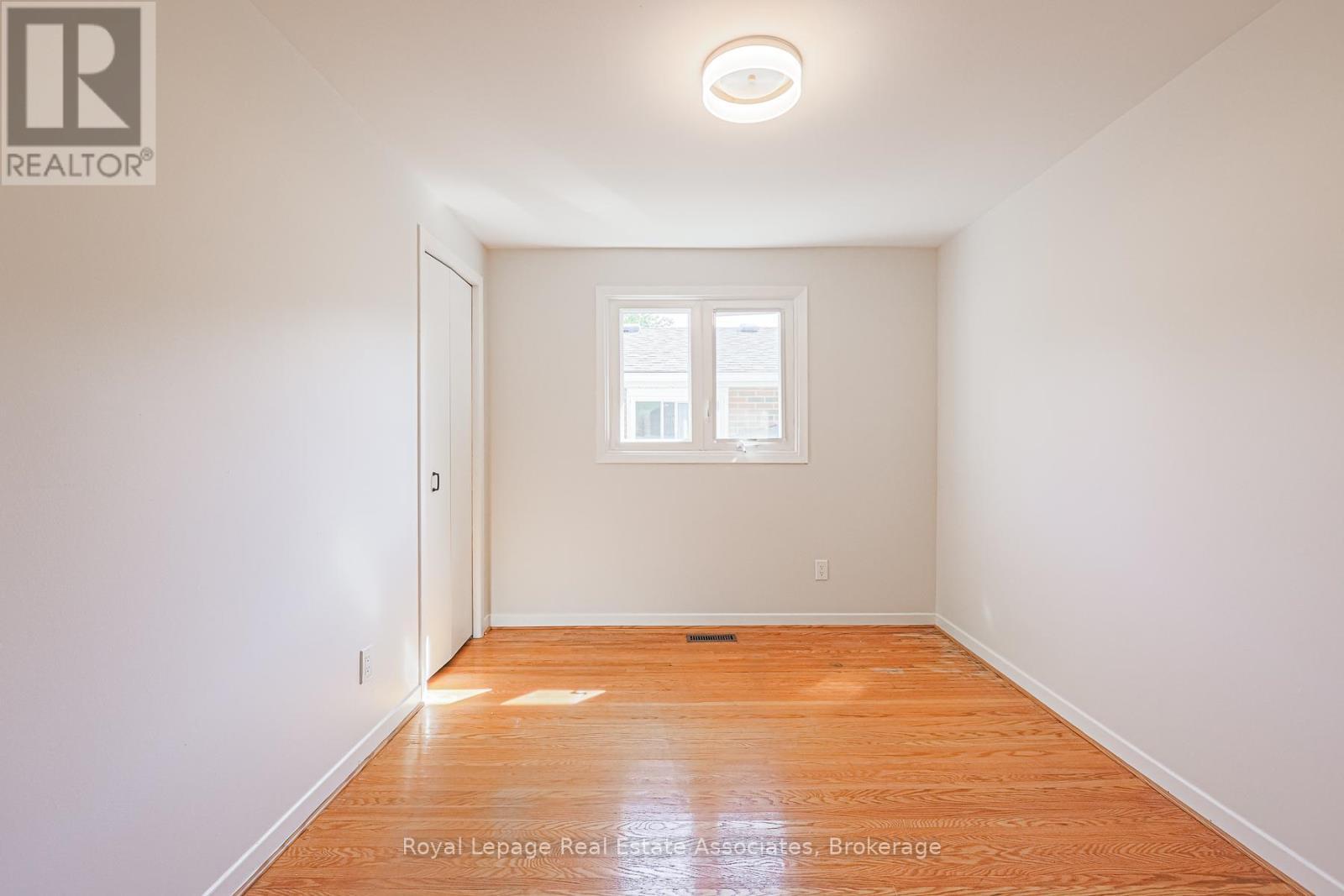 958 Fletcher Valley Crescent, Mississauga, ON - Indoor Photo Showing Other Room