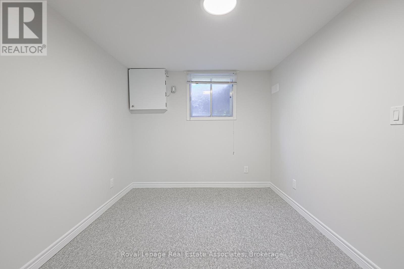 958 Fletcher Valley Crescent, Mississauga, ON - Indoor Photo Showing Other Room