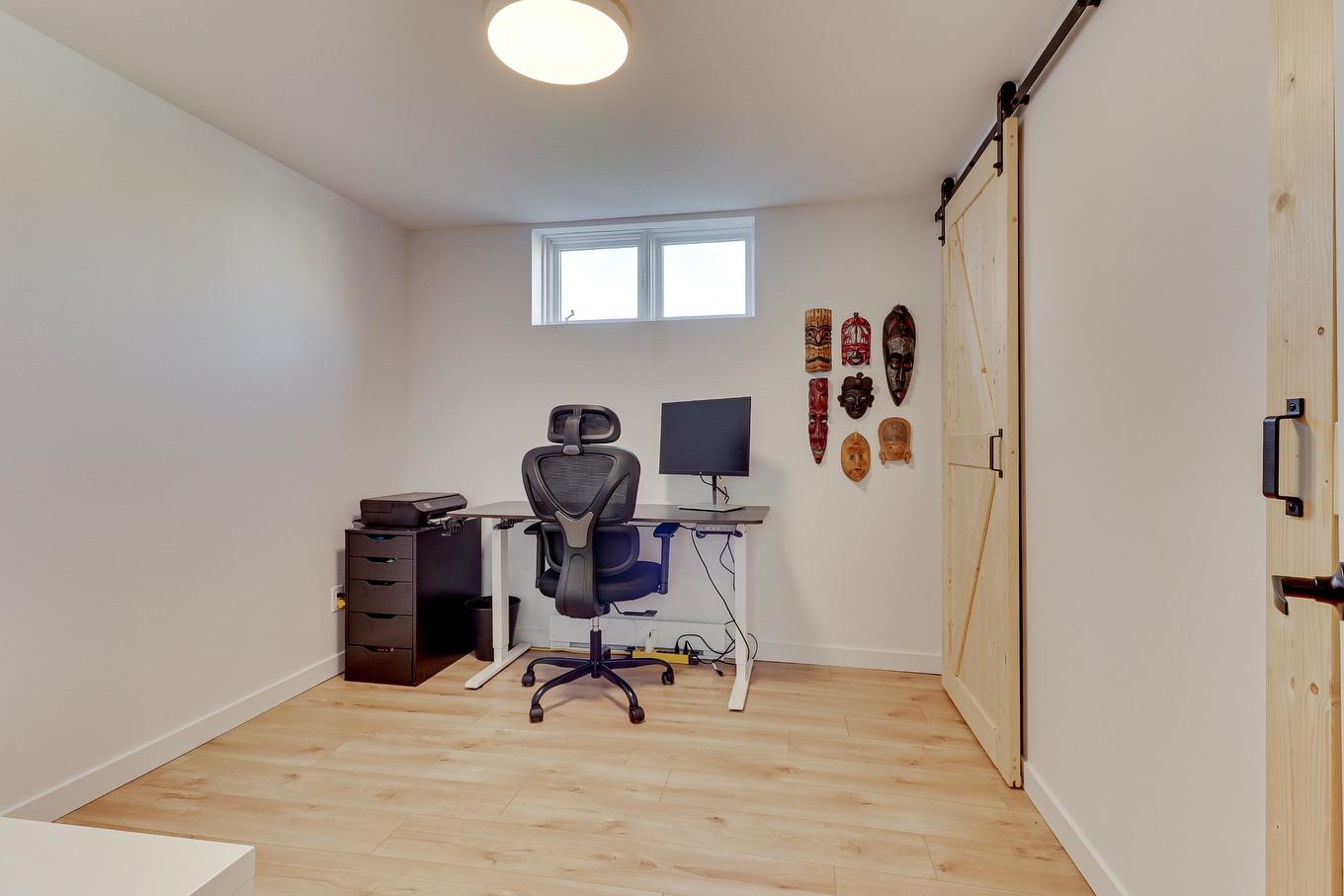 Chambre à coucher - 7588 Rue François-Chartrand, Laval (Duvernay), QC - Indoor