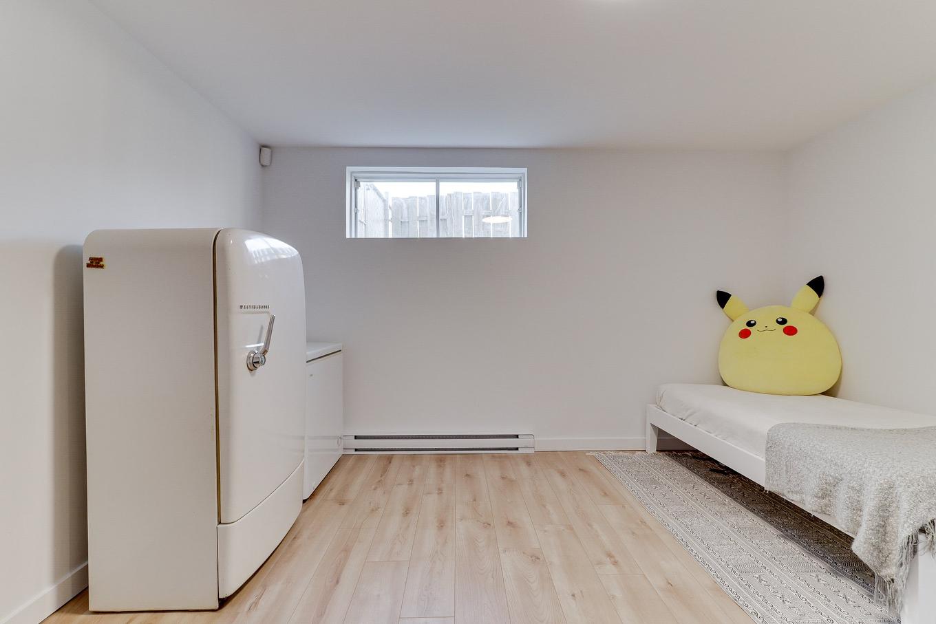 Chambre à coucher - 7588 Rue François-Chartrand, Laval (Duvernay), QC - Indoor Photo Showing Bedroom