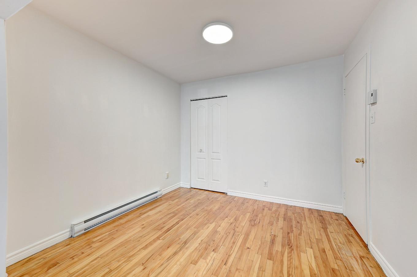 Bedroom - 7151 Av. Champchevrier, Montréal (Anjou), QC - Indoor Photo Showing Other Room