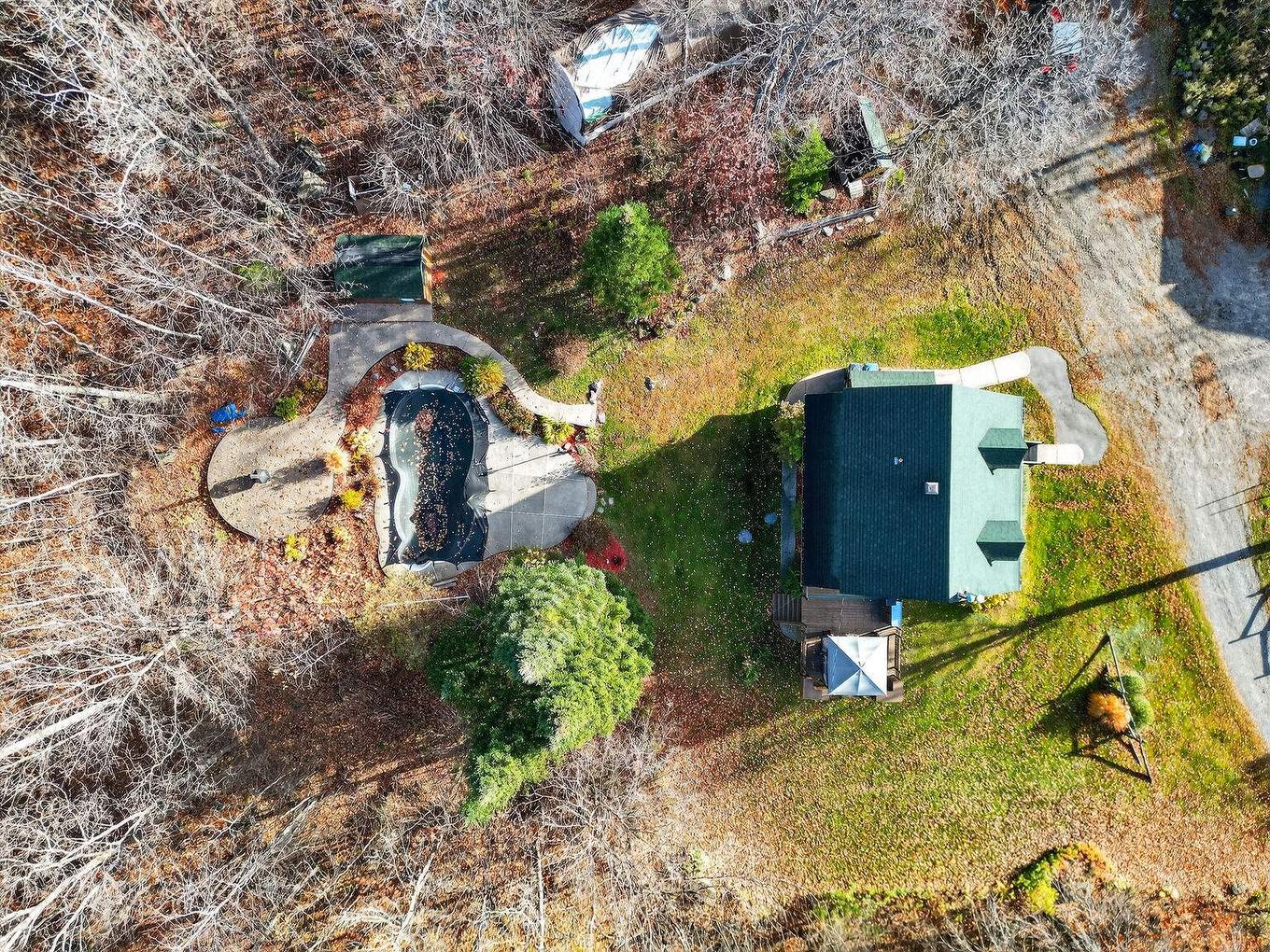 Photo aérienne - 580Z Ch. De La Carrière, Saint-Hippolyte, QC - Outdoor