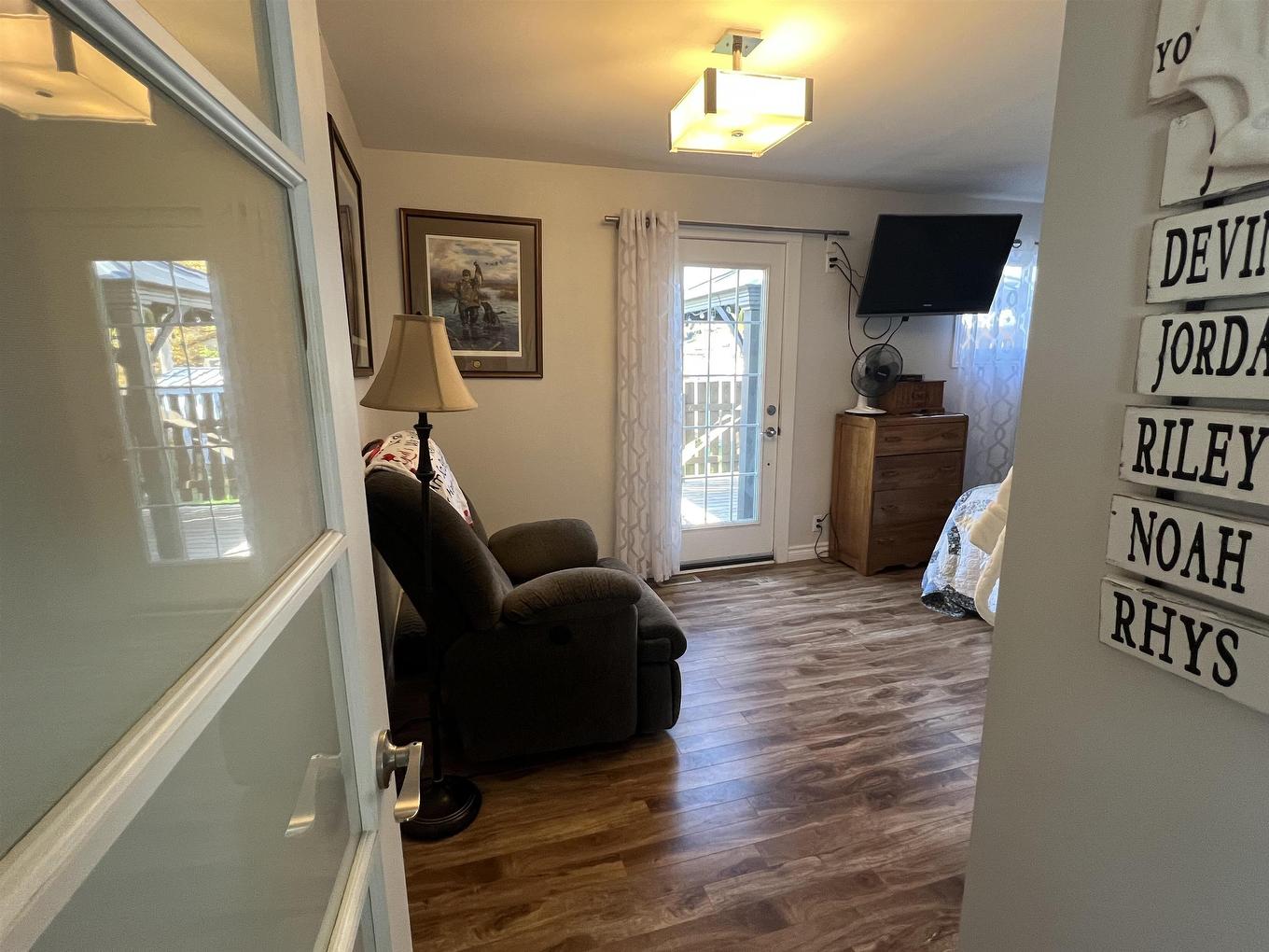 13 Falcon Drive, Manitouwadge, ON - Indoor Photo Showing Other Room