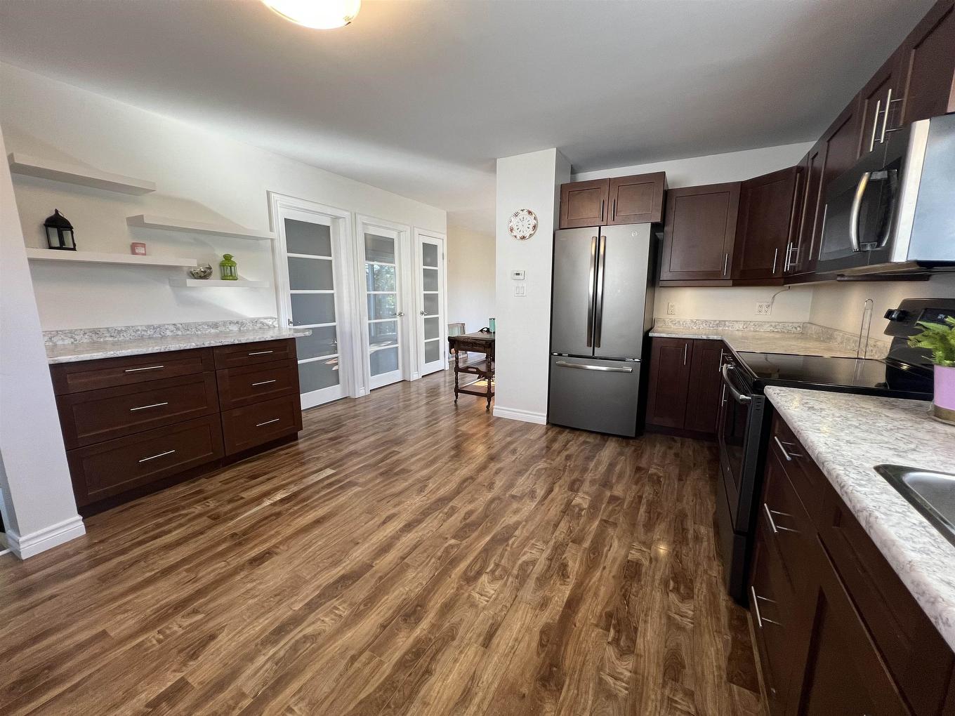 13 Falcon Drive, Manitouwadge, ON - Indoor Photo Showing Kitchen