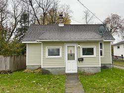 563 Church Street Fort Frances, ON P9A 1E5