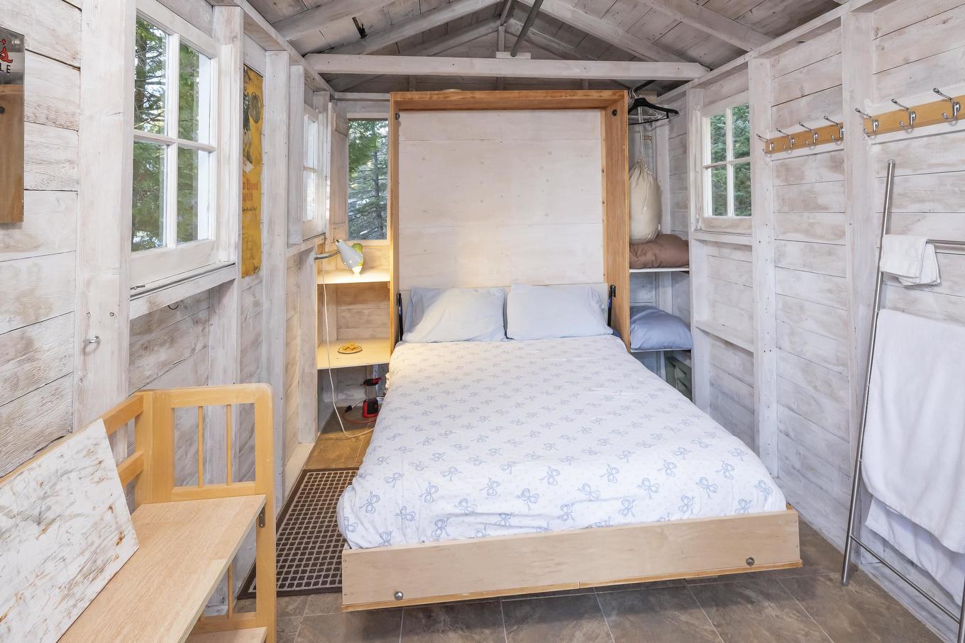 351 Amethyst Harbour, Cliff Avenue, Thunder Bay, ON - Indoor Photo Showing Bedroom
