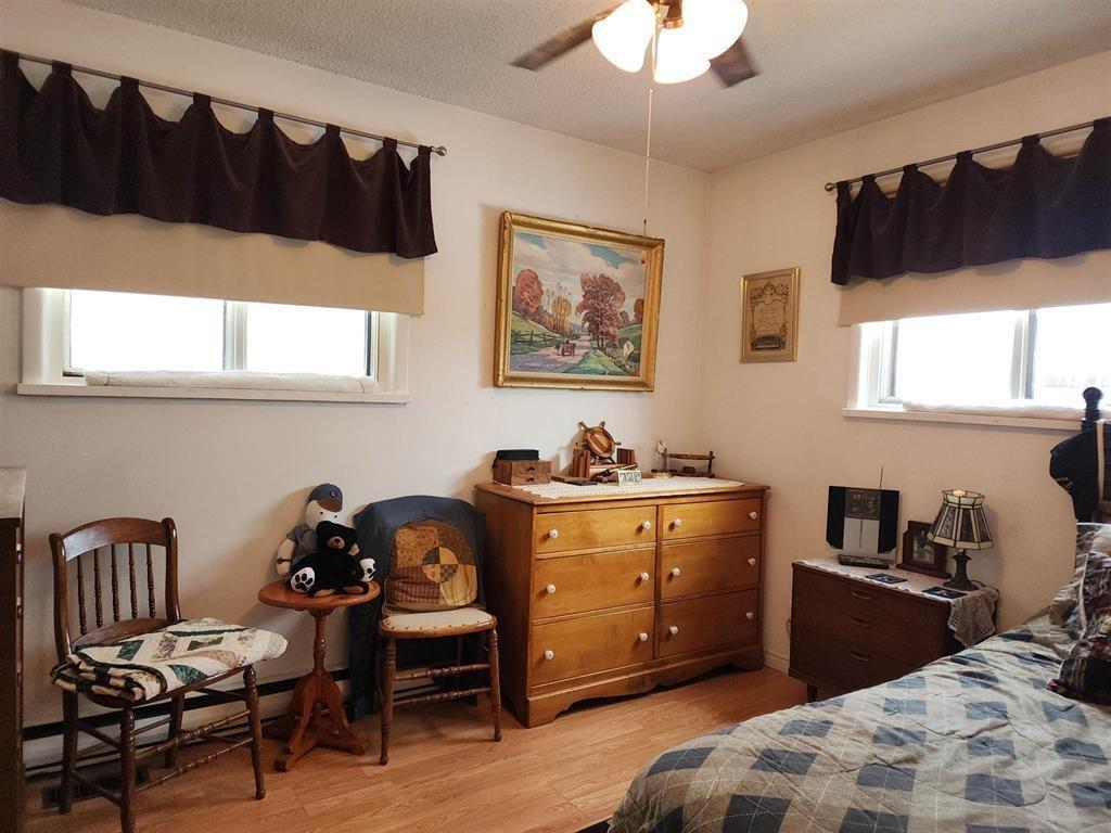9 Swallow Drive, Manitouwadge, ON - Indoor Photo Showing Bedroom