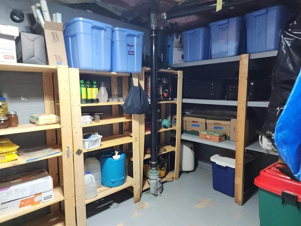 9 Swallow Drive, Manitouwadge, ON - Indoor