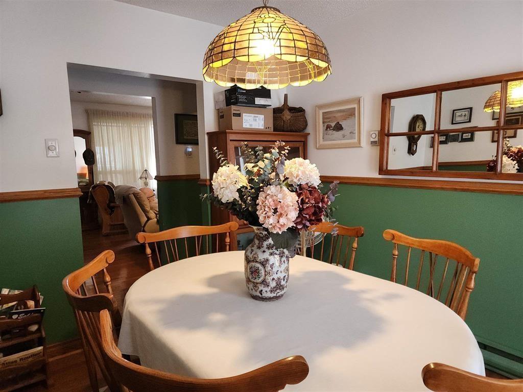 9 Swallow Drive, Manitouwadge, ON - Indoor Photo Showing Dining Room