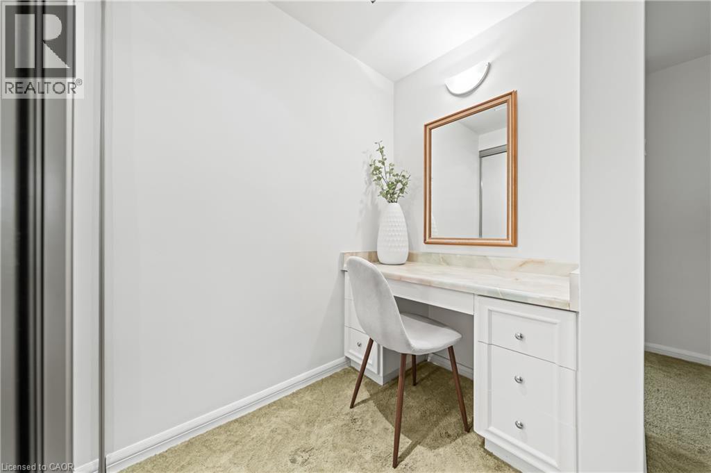 362 Pommel Gate Crescent, Waterloo, ON - Indoor Photo Showing Other Room