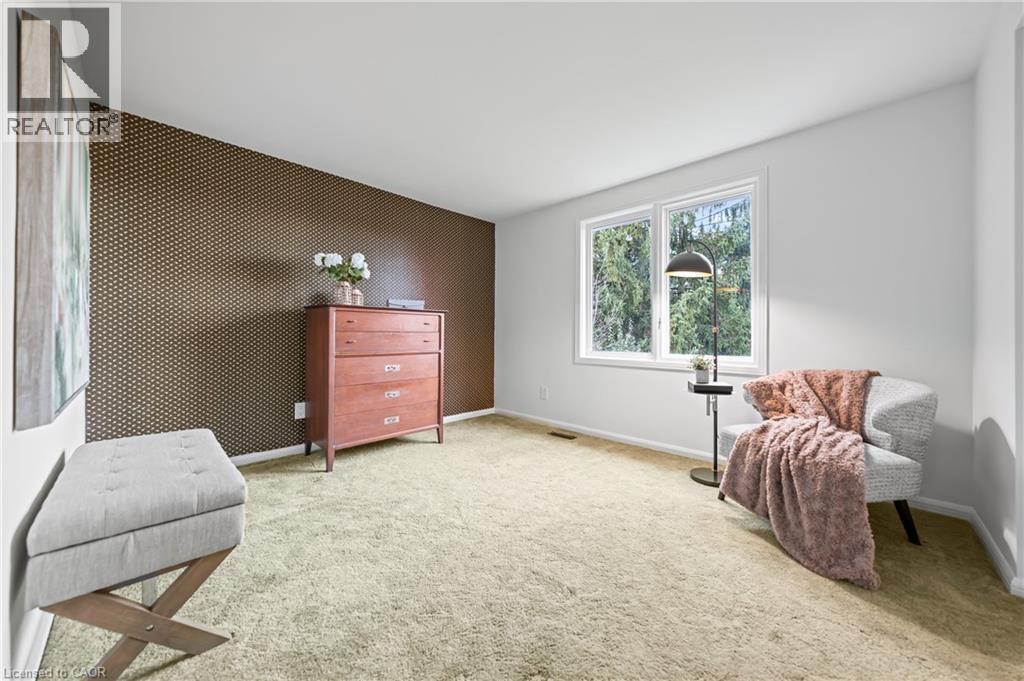 362 Pommel Gate Crescent, Waterloo, ON - Indoor Photo Showing Bedroom
