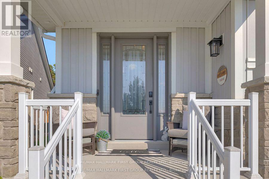 7 Primeau Crescent, Kawartha Lakes (Lindsay), ON - Outdoor With Exterior