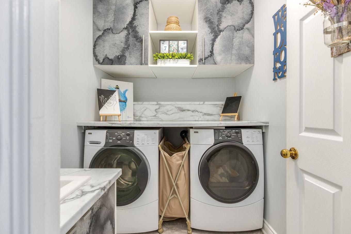 7 Lake Charles Drive, Dartmouth, NS