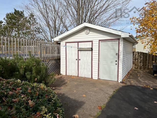 5 Dickson Drive, North River, NS