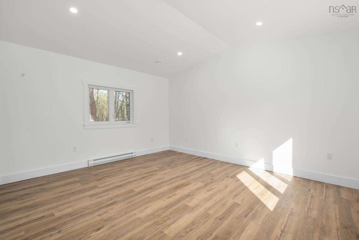 1649 Avondale Road, Mantua, NS