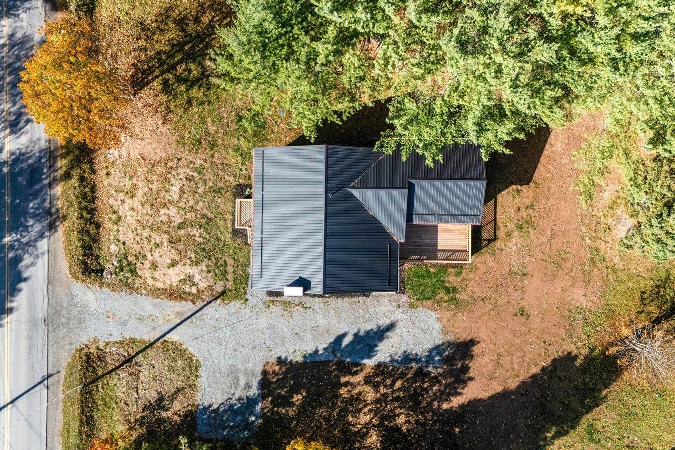 1649 Avondale Road, Mantua, NS