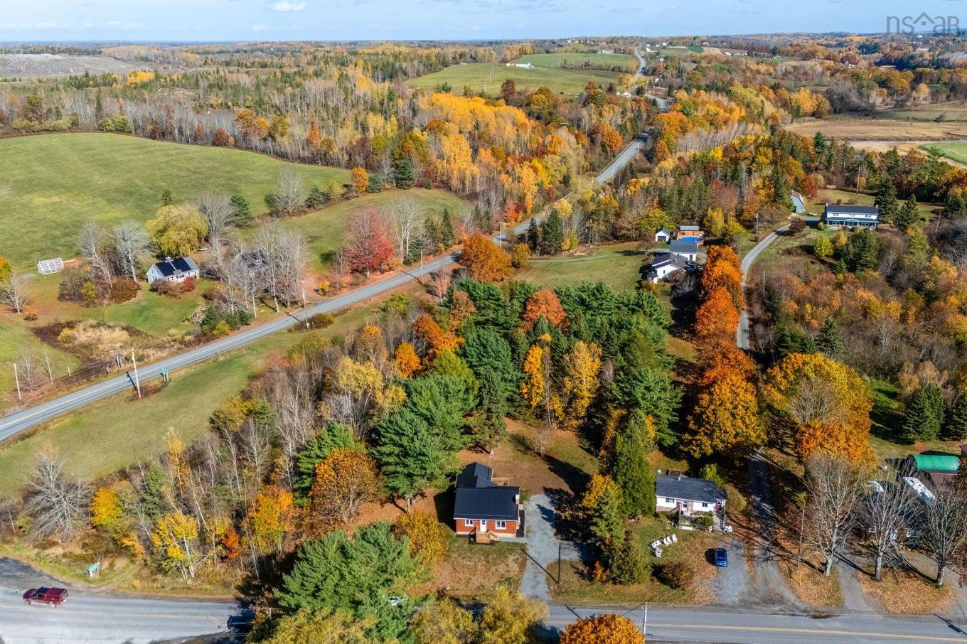 1649 Avondale Road, Mantua, NS