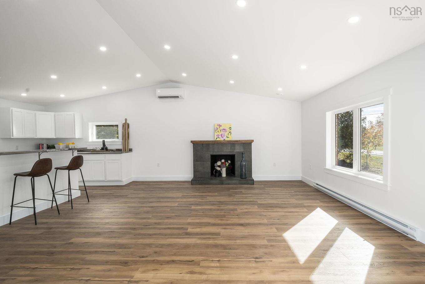 1649 Avondale Road, Mantua, NS