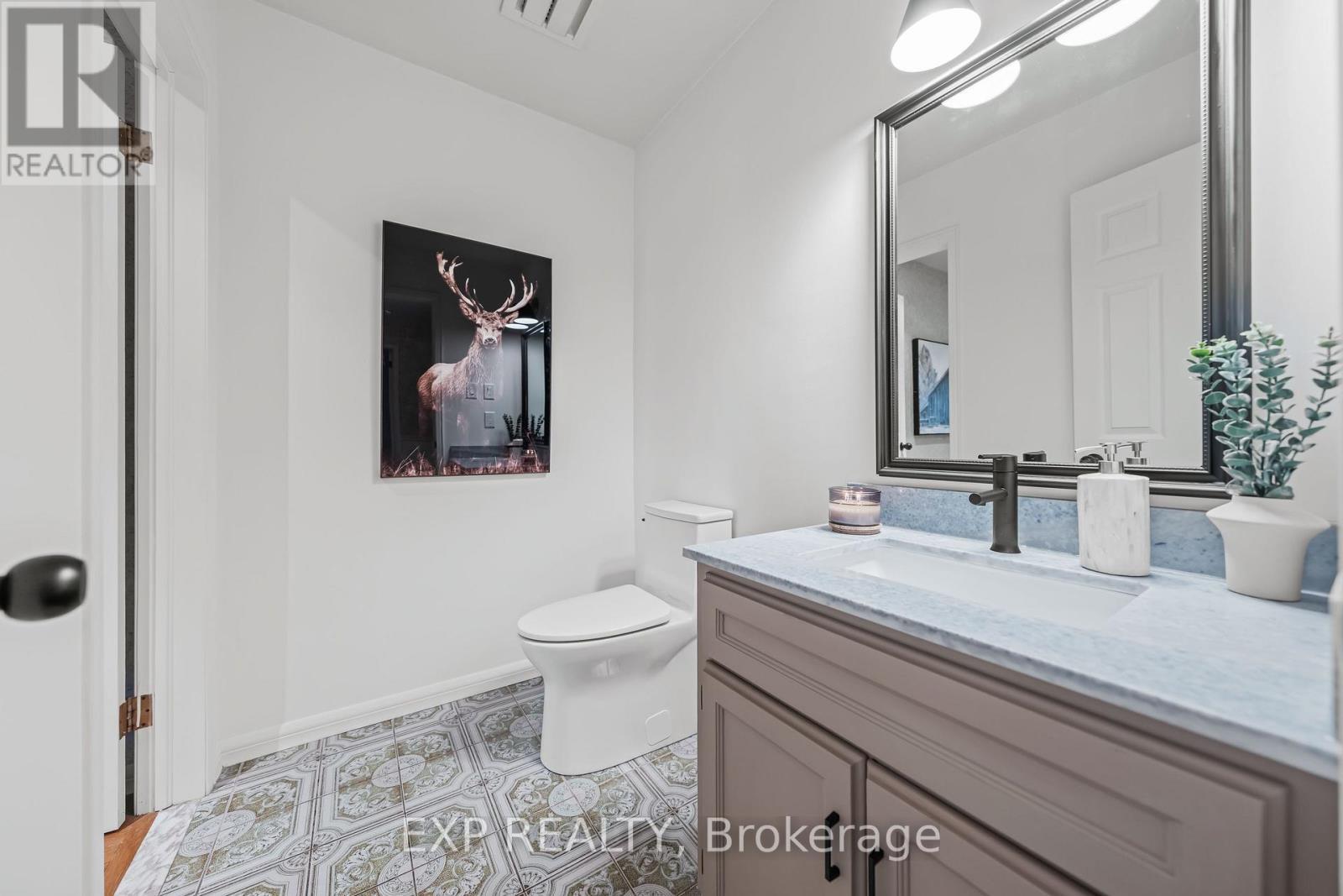 362 Pommel Gate Crescent, Waterloo, ON - Indoor Photo Showing Bathroom