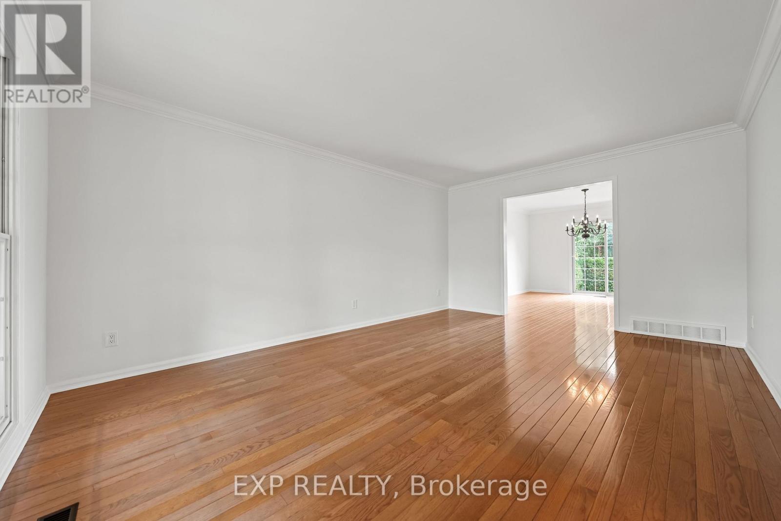 362 Pommel Gate Crescent, Waterloo, ON - Indoor Photo Showing Other Room