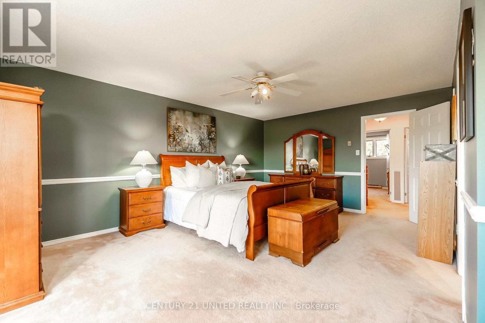 15 - 36 Champlain Crescent, Peterborough (Northcrest Ward 5), ON - Indoor Photo Showing Bedroom