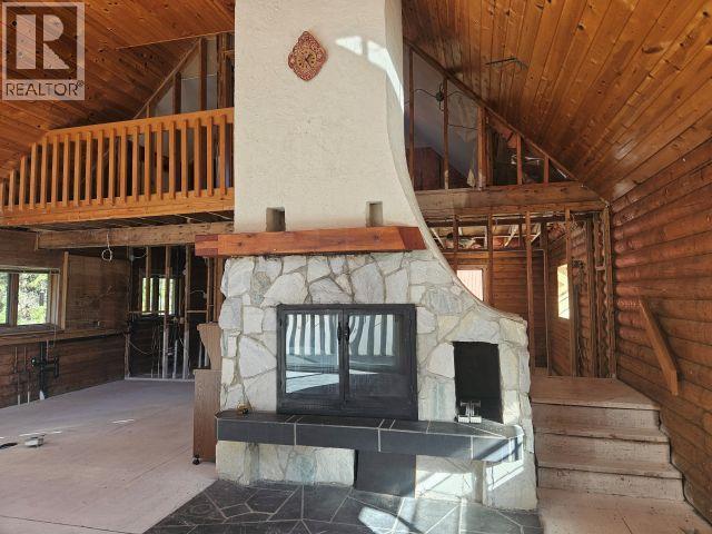 534 Willow Street, Fauquier, BC - With Exterior